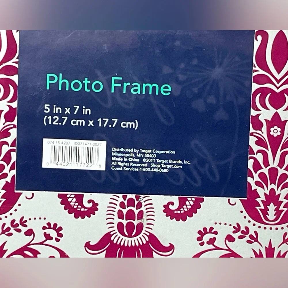 Room Essentials Glass Free‎ Standing Floral Gray/Magenta Frame 5